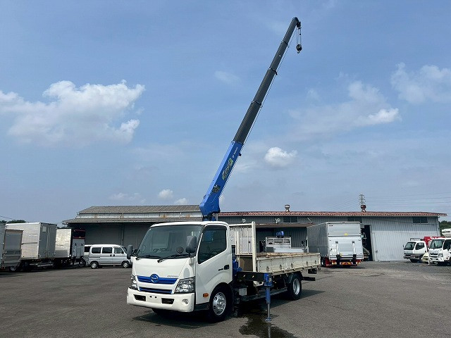 日野 デュトロ 小型 平ボディ（クレーン付） TKG-XZU720M(98163) 13枚目