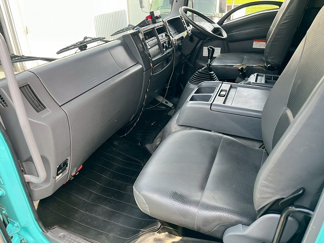 いすゞ フォワード 増トン ミキサー車 QDG-FVZ34U2(98162) 25枚目