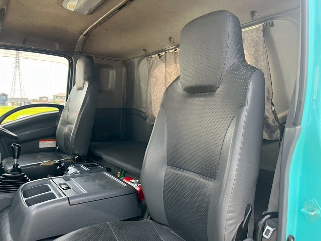 いすゞ フォワード 増トン ミキサー車 QDG-FVZ34U2(98162) 26枚目