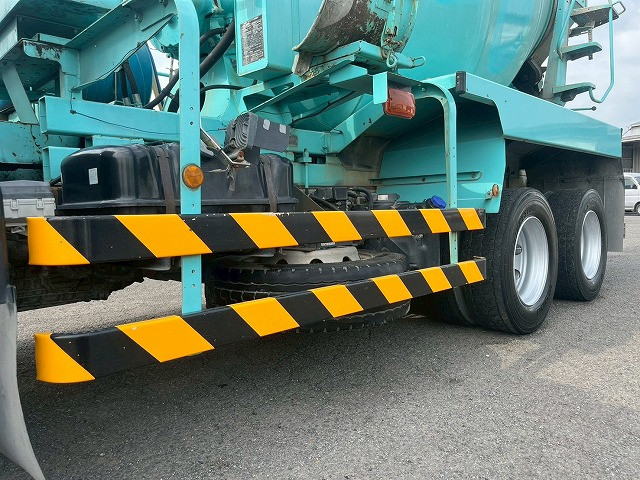 いすゞ フォワード 増トン ミキサー車 QDG-FVZ34U2(98162) 35枚目