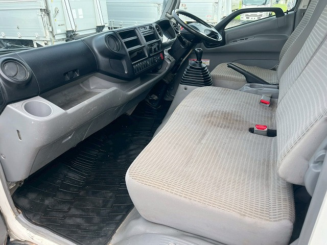 日野 デュトロ 小型 平ボディ（クレーン付） TKG-XZU720M(98163) 28枚目