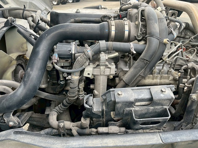 いすゞ フォワード 増トン ミキサー車 QDG-FVZ34U2(98162) 40枚目