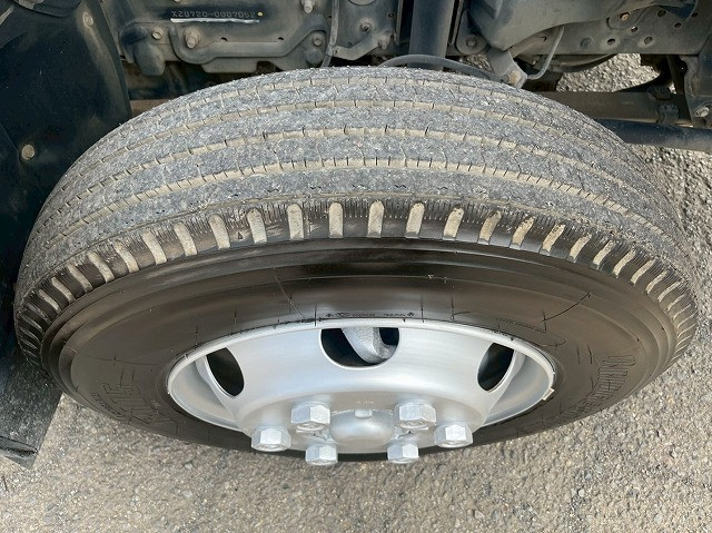 日野 デュトロ 小型 平ボディ（クレーン付） TKG-XZU720M(98163) 48枚目