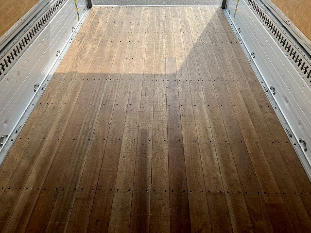 三菱ふそう キャンター 小型 ウィング 2PG-FEB90(98165) 14枚目