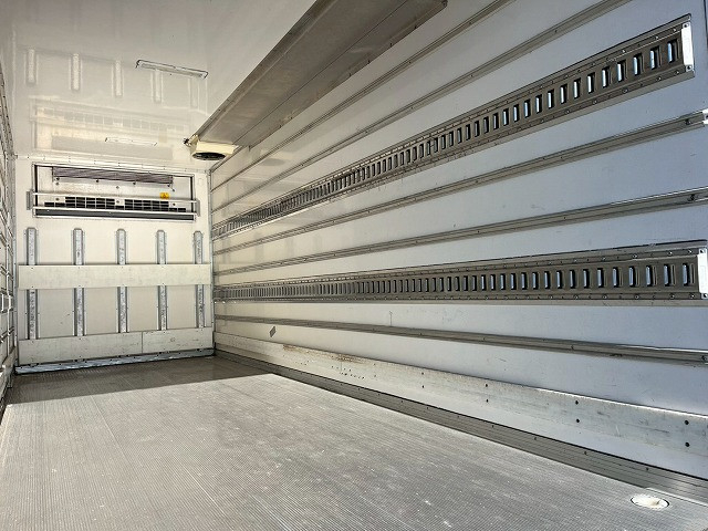 いすゞ エルフ 小型 冷蔵冷凍バン TRG-NMR85AN(98166) 15枚目