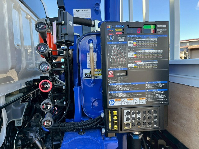 三菱ふそう キャンター 小型 平ボディ（クレーン付） 2RG-FEB80(98168) 12枚目