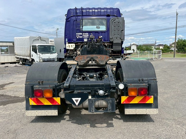 いすゞ ギガ 大型 トラクタ QKG-EXD52AD(98169) 8枚目