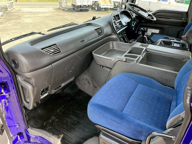 いすゞ ギガ 大型 トラクタ QKG-EXD52AD(98169) 21枚目