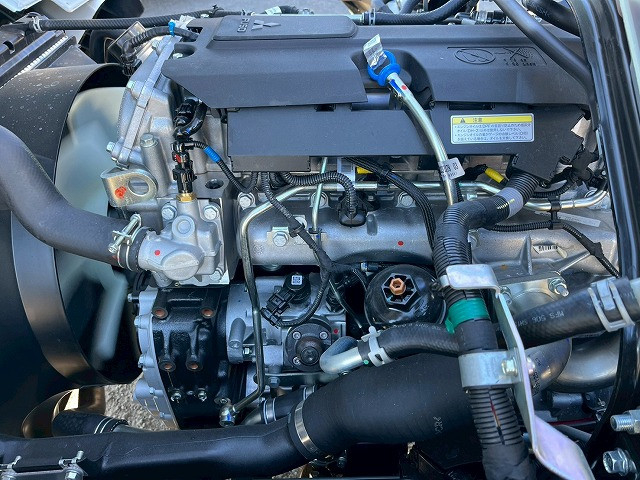 三菱ふそう キャンター 小型 平ボディ（クレーン付） 2RG-FEB80(98168) 42枚目