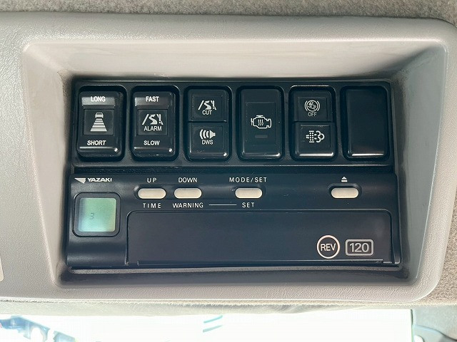 いすゞ ギガ 大型 トラクタ QKG-EXD52AD(98169) 28枚目