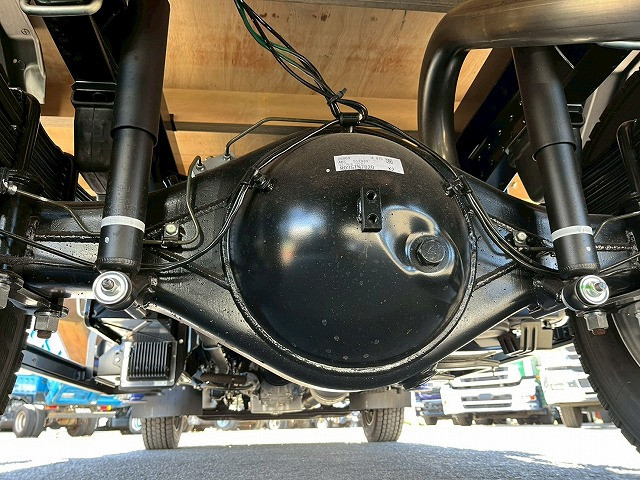 三菱ふそう キャンター 小型 平ボディ（クレーン付） 2RG-FEB80(98168) 44枚目