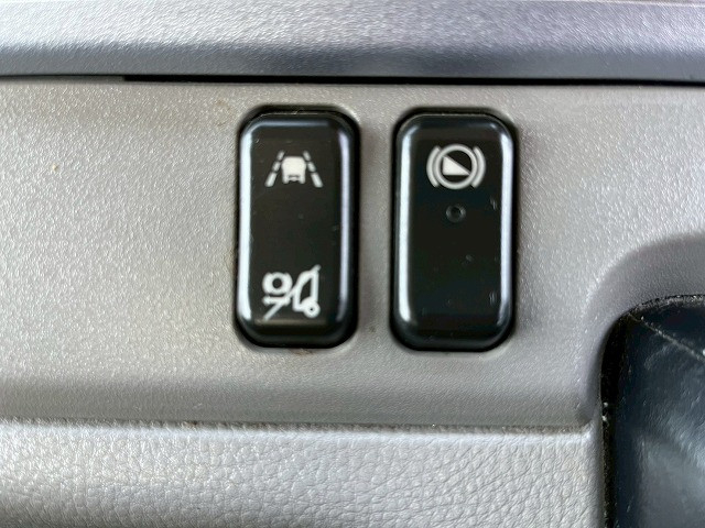 三菱ふそう キャンター 小型 バン 2PG-FEB50(98171) 32枚目