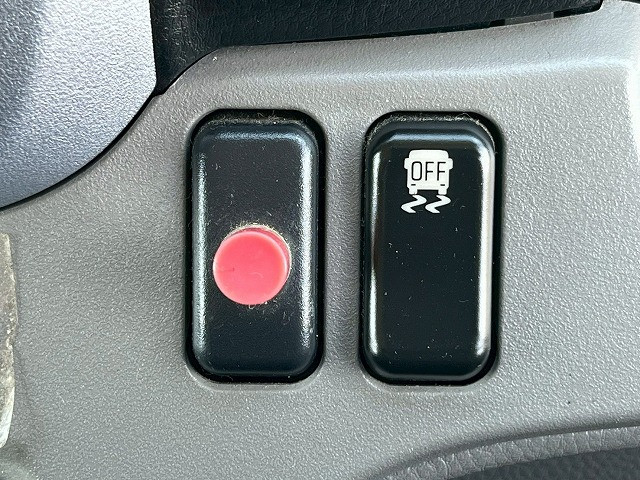 三菱ふそう キャンター 小型 バン 2PG-FEB50(98171) 33枚目