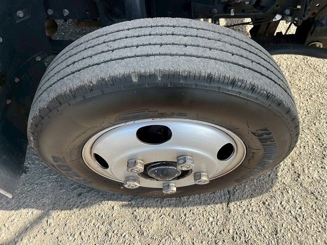 三菱ふそう キャンター 小型 バン 2PG-FEB50(98171) 47枚目