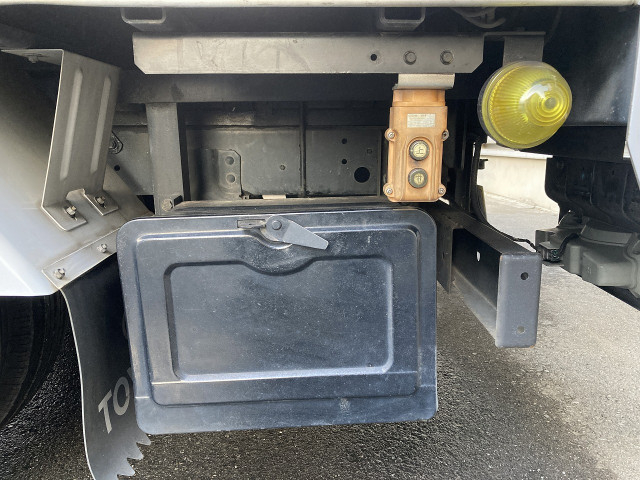 Hino dutro Small Box body TPG-XZC605M(98174) 10枚目