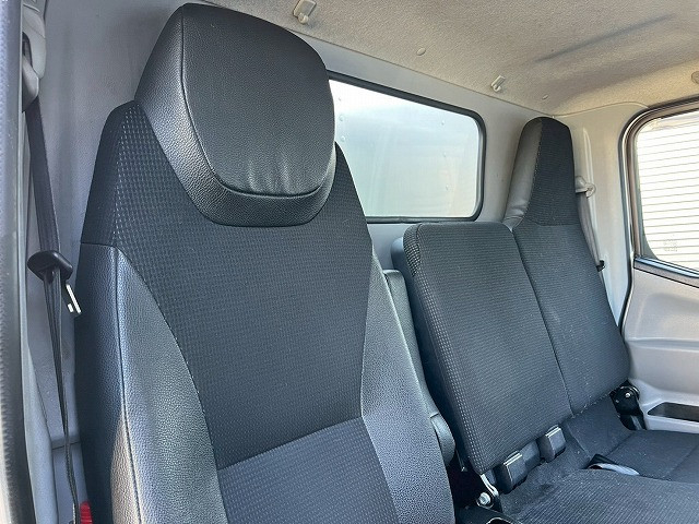 三菱ふそう キャンター 小型 バン TPG-FEA50(98173) 21枚目