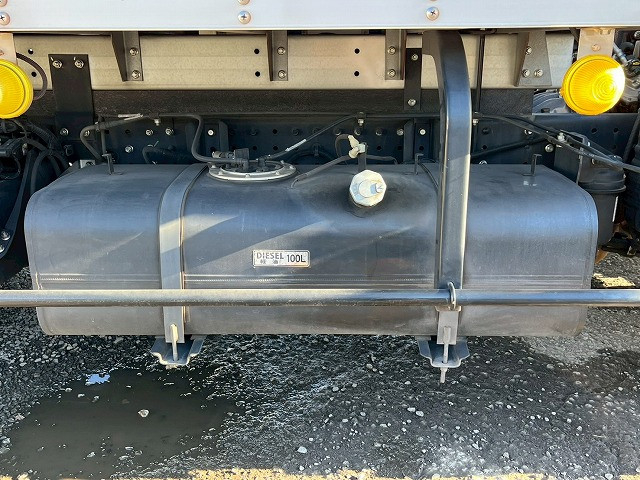 三菱ふそう キャンター 小型 バン TPG-FEA50(98173) 37枚目