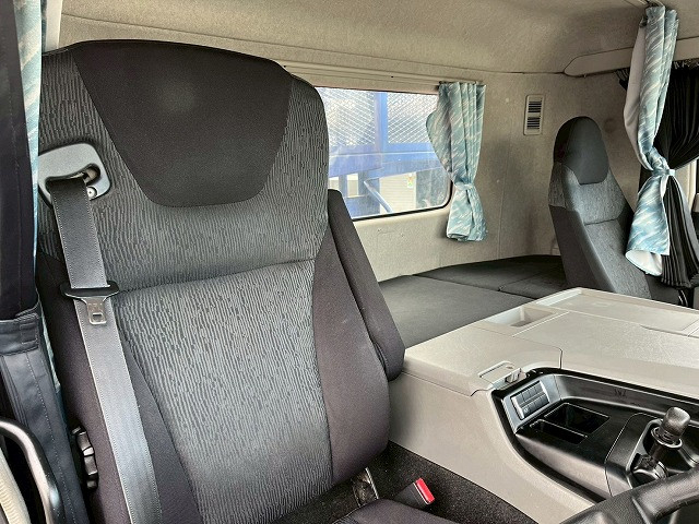 三菱ふそう スーパーグレート 大型 平ボディ（クレーン付） 2PG-FS74HZ(98175) 22枚目