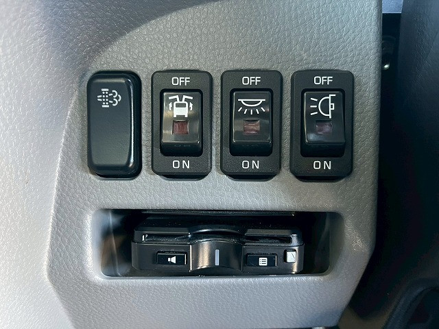 三菱ふそう キャンター 小型 ウィング TPG-FEB90(98176) 32枚目