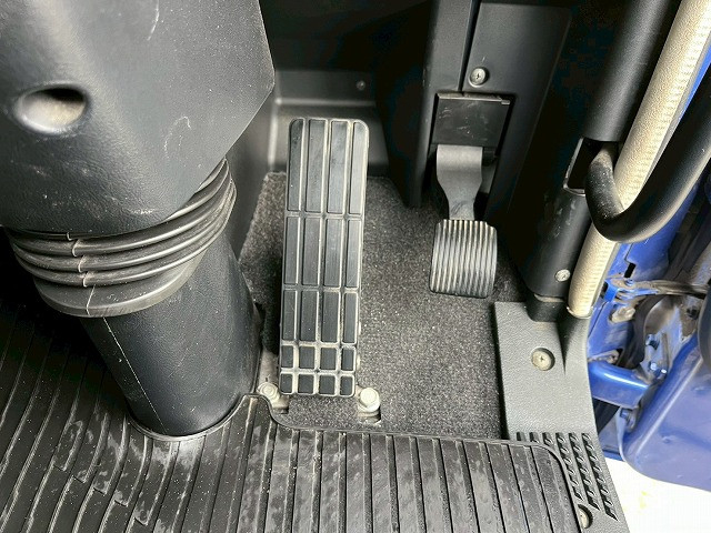 三菱ふそう スーパーグレート 大型 平ボディ（クレーン付） 2PG-FS74HZ(98175) 36枚目