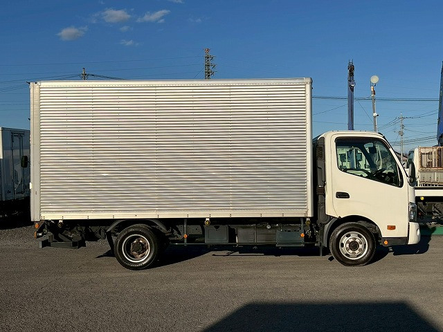 日野 デュトロ 小型 バン TKG-XZU710M(98177) 5枚目