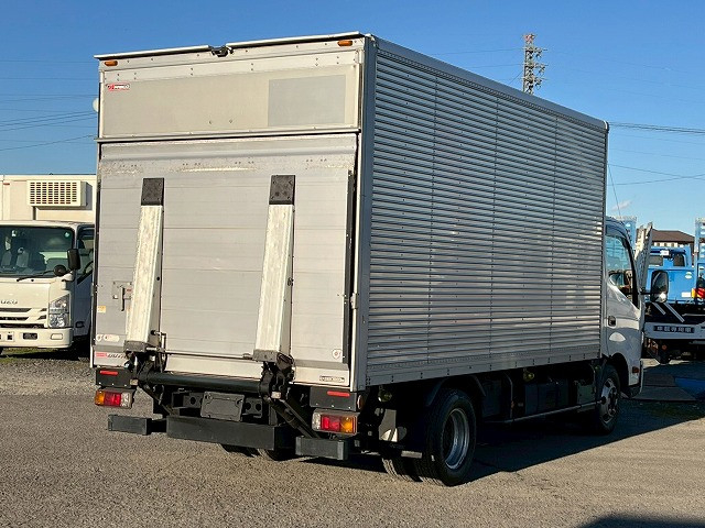 日野 デュトロ 小型 バン TKG-XZU710M(98177) 6枚目