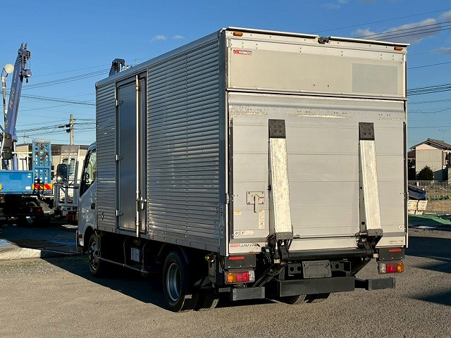 日野 デュトロ 小型 バン TKG-XZU710M(98177) 8枚目