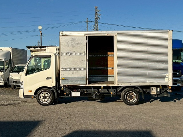 日野 デュトロ 小型 バン TKG-XZU710M(98177) 10枚目