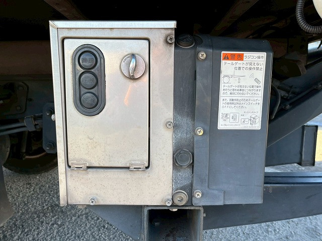 日野 デュトロ 小型 バン TKG-XZU710M(98177) 17枚目