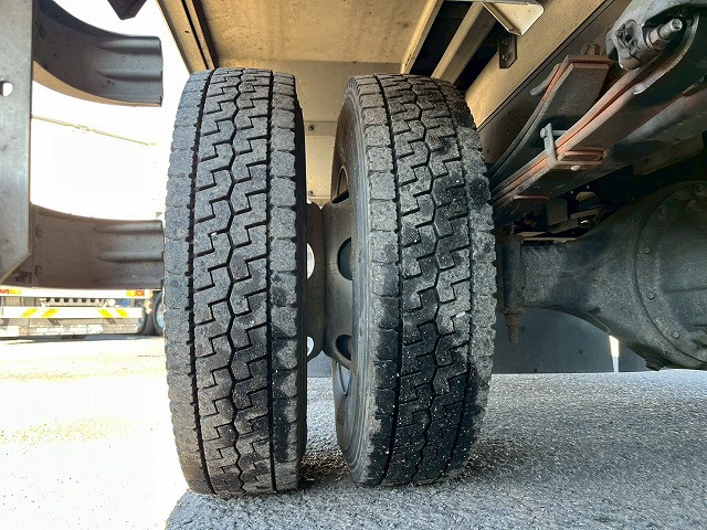 いすゞ フォワード 中型 ウィング TKG-FRR90S2(98178) 43枚目