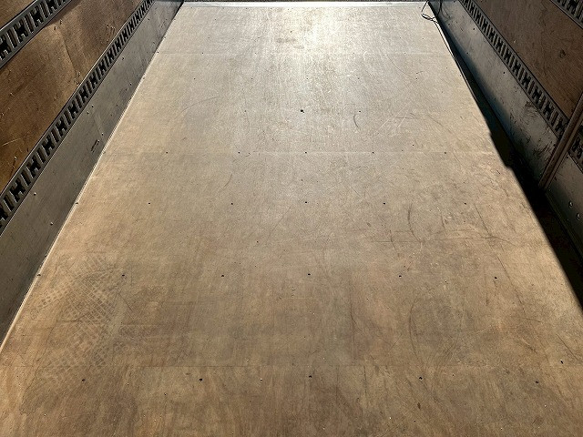 三菱ふそう キャンター 小型 バン TKG-FEB50(98180) 13枚目