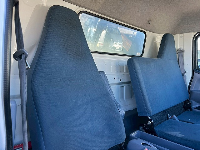 三菱ふそう キャンター 小型 バン TKG-FEB50(98180) 22枚目