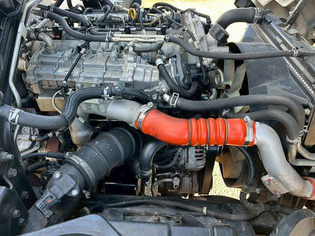 三菱ふそう キャンター 小型 バン TKG-FEB50(98180) 40枚目