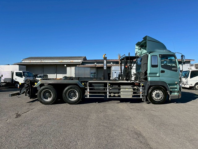 いすゞ ギガ 大型 コンテナ専用車 QKG-CYZ77AM(98182) 5枚目