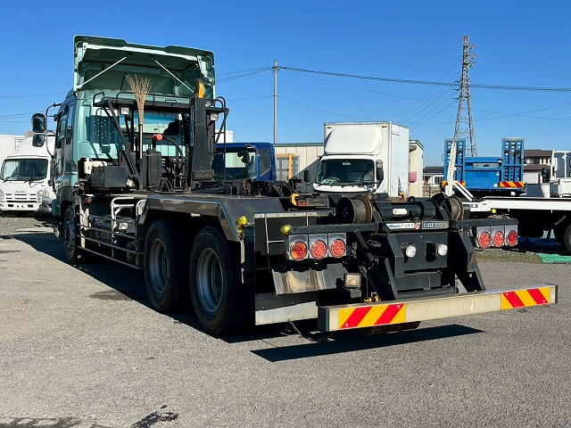 いすゞ ギガ 大型 コンテナ専用車 QKG-CYZ77AM(98182) 8枚目