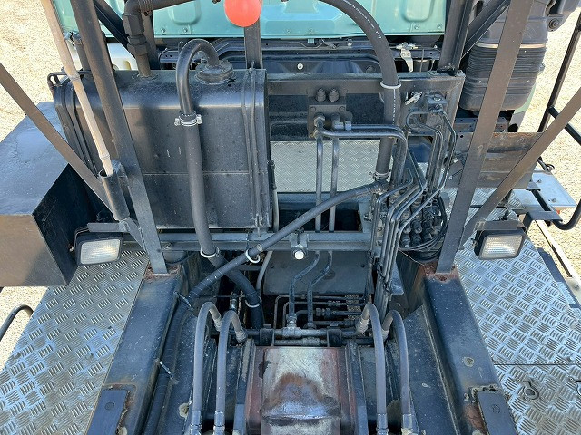 いすゞ ギガ 大型 コンテナ専用車 QKG-CYZ77AM(98182) 12枚目