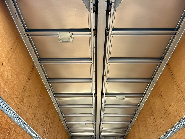 いすゞ フォワード 中型 ウィング TKG-FRR90S2(98181) 14枚目