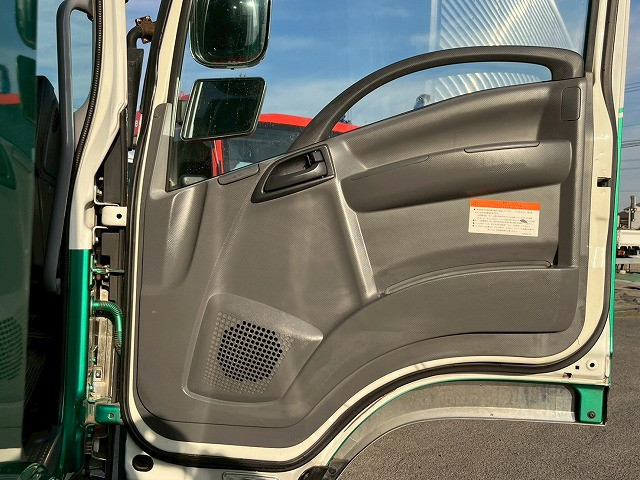 いすゞ フォワード 中型 ウィング TKG-FRR90S2(98181) 20枚目