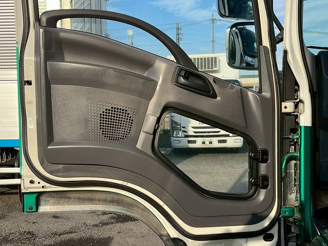 いすゞ フォワード 中型 ウィング TKG-FRR90S2(98181) 24枚目