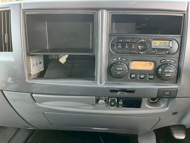 いすゞ フォワード 中型 ウィング TKG-FRR90S2(98181) 30枚目