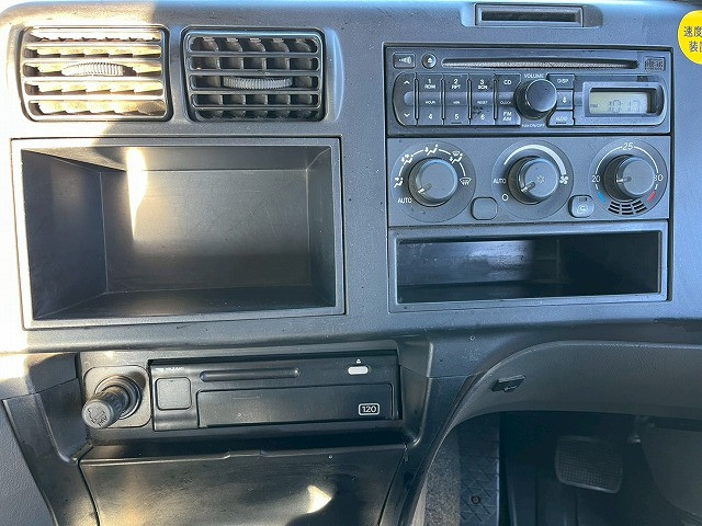 三菱ふそう スーパーグレート 大型 トラクタ QKG-FP54VER(98184) 27枚目