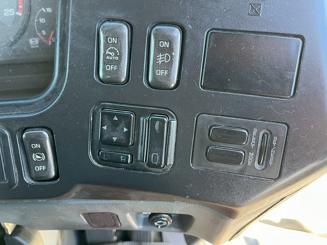 三菱ふそう スーパーグレート 大型 トラクタ QKG-FP54VER(98184) 29枚目