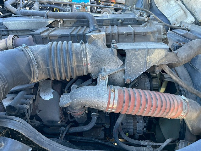 三菱ふそう スーパーグレート 大型 トラクタ QKG-FP54VER(98184) 37枚目