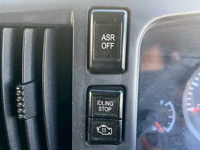 いすゞ エルフ 小型 バン TKG-NMR85AN(98185) 28枚目