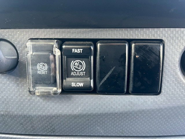 いすゞ エルフ 小型 バン TKG-NMR85AN(98185) 32枚目