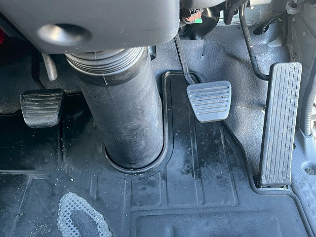 いすゞ エルフ 小型 バン TKG-NMR85AN(98185) 35枚目