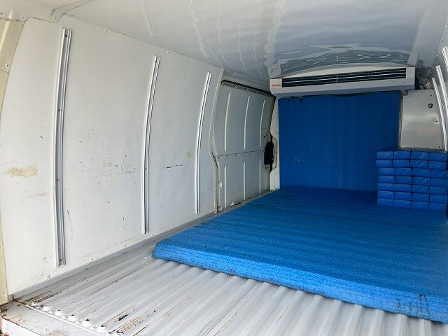 トヨタ レジアスエース 小型 冷蔵冷凍バン CBF-TRH200V(98187) 13枚目