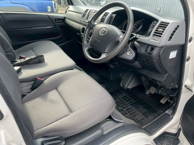 トヨタ レジアスエース 小型 冷蔵冷凍バン CBF-TRH200V(98187) 22枚目