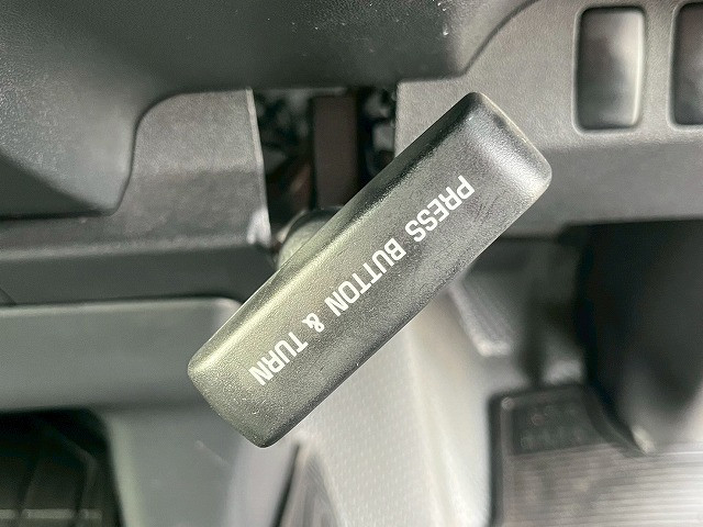 トヨタ レジアスエース 小型 冷蔵冷凍バン CBF-TRH200V(98187) 34枚目