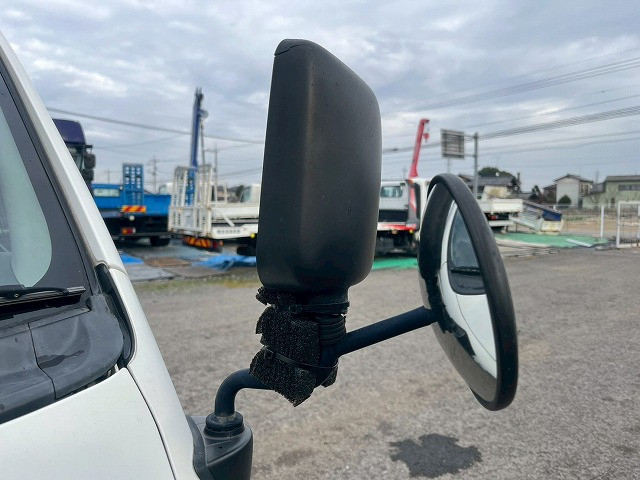 トヨタ レジアスエース 小型 冷蔵冷凍バン CBF-TRH200V(98187) 41枚目